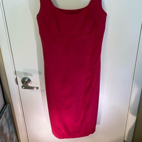 Italian Fitted Dress | Narciso Rodriguez - Picture 4 of 10